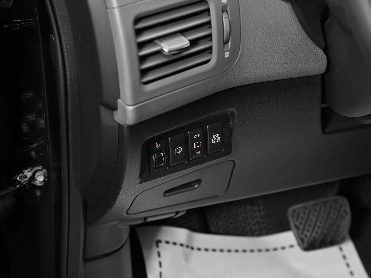 Купить Nissan X-Trail с пробегом. Фото: #8