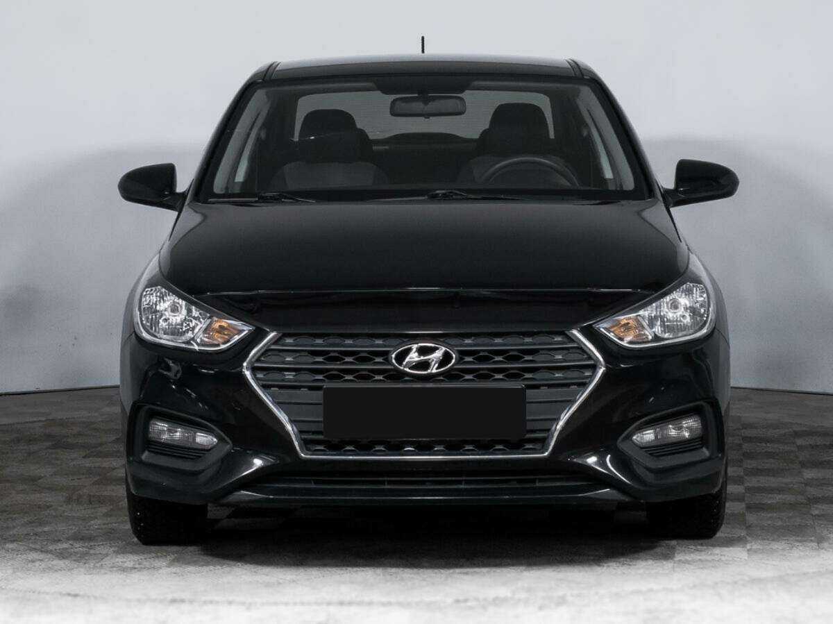 Купить Hyundai Solaris с пробегом. Фото: #1