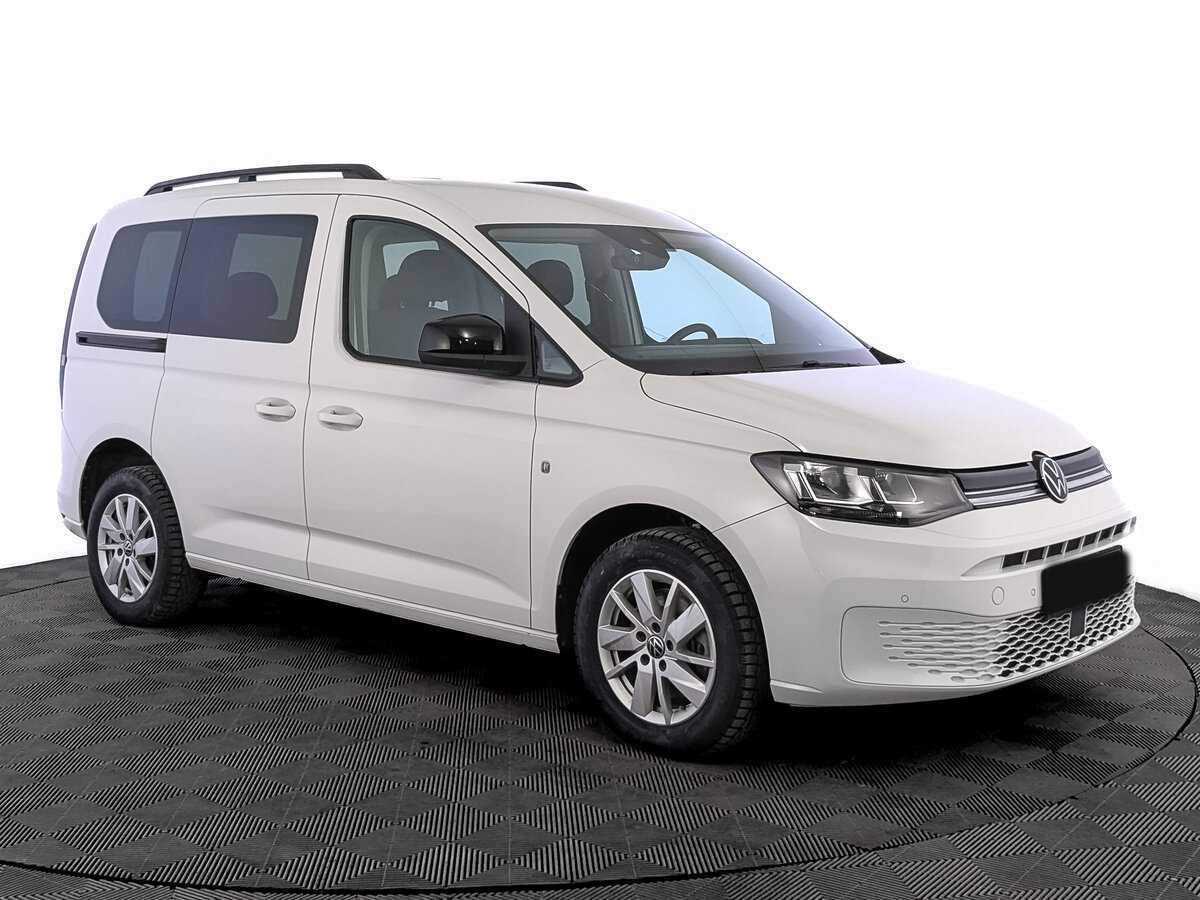 Купить Volkswagen Caddy с пробегом. Фото: #2