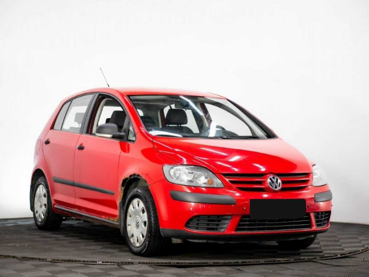 Купить Volkswagen Golf Plus с пробегом. Фото: #2