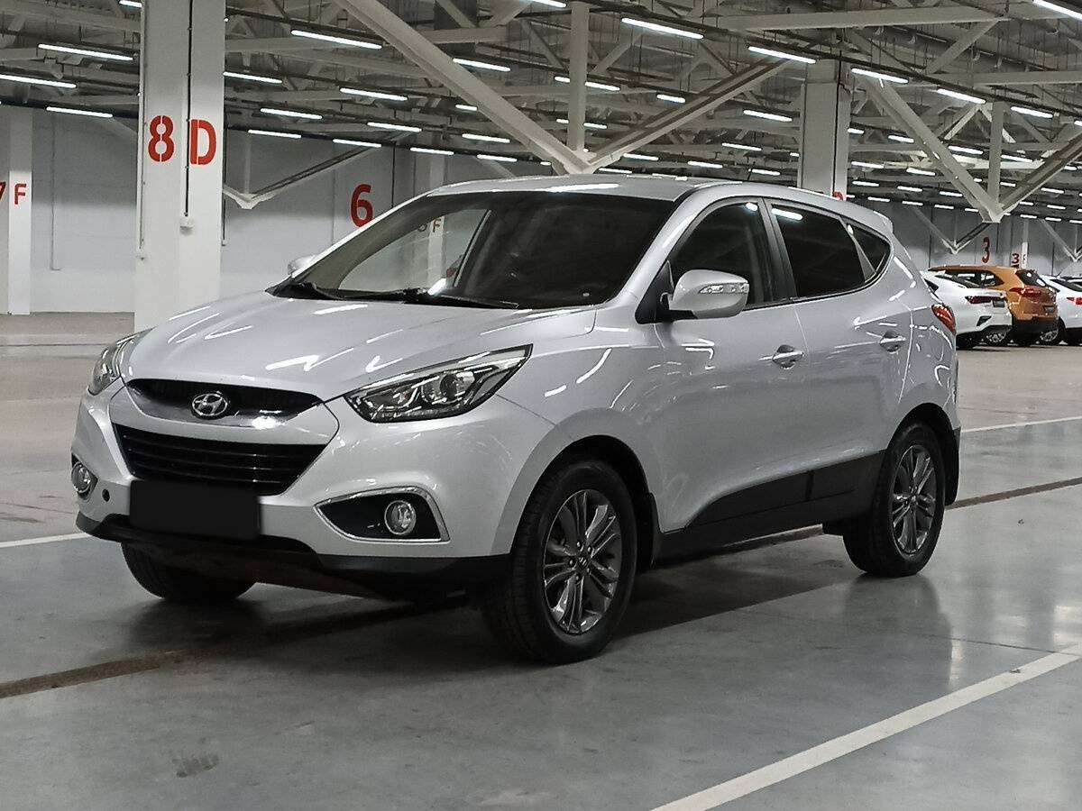 Купить Hyundai ix35 с пробегом. Посмотреть фото
