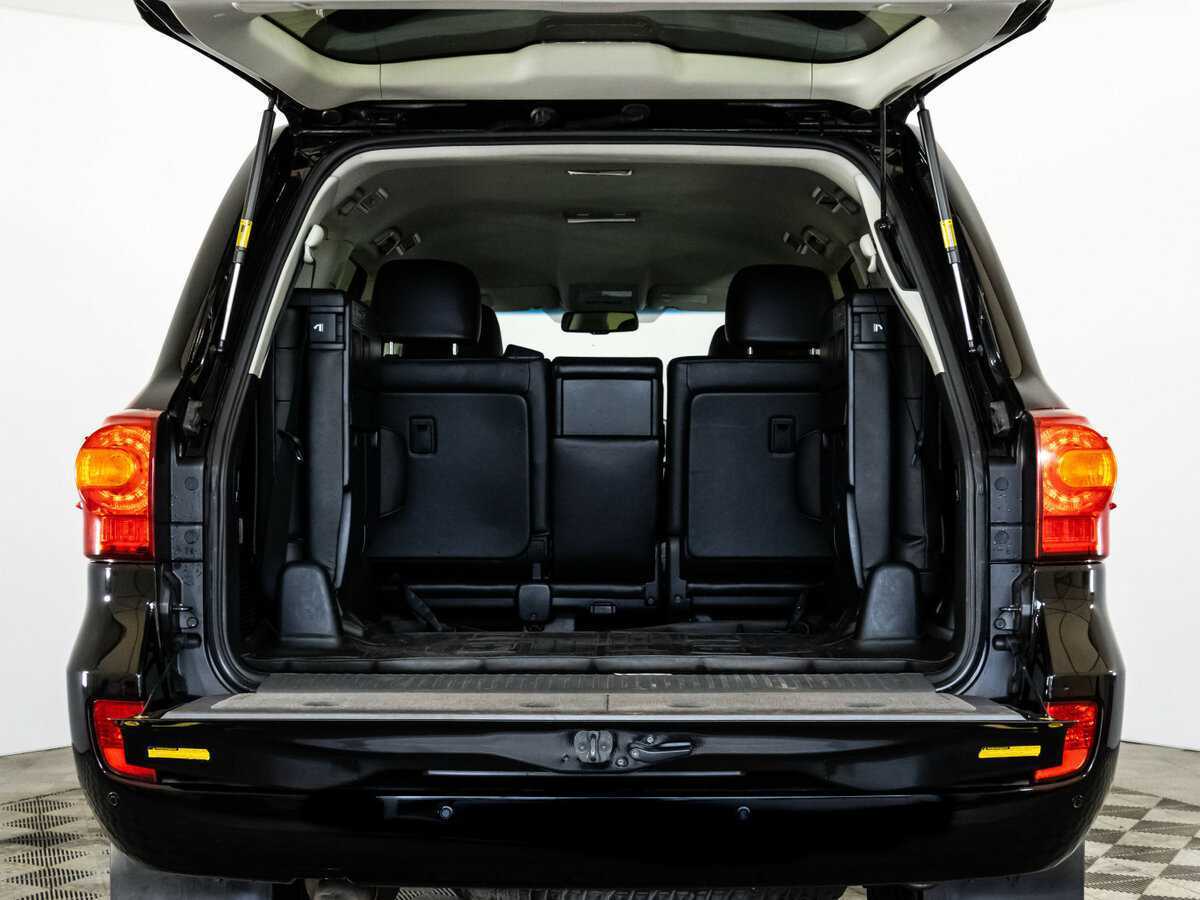 Купить Toyota Land Cruiser с пробегом. Фото: #30