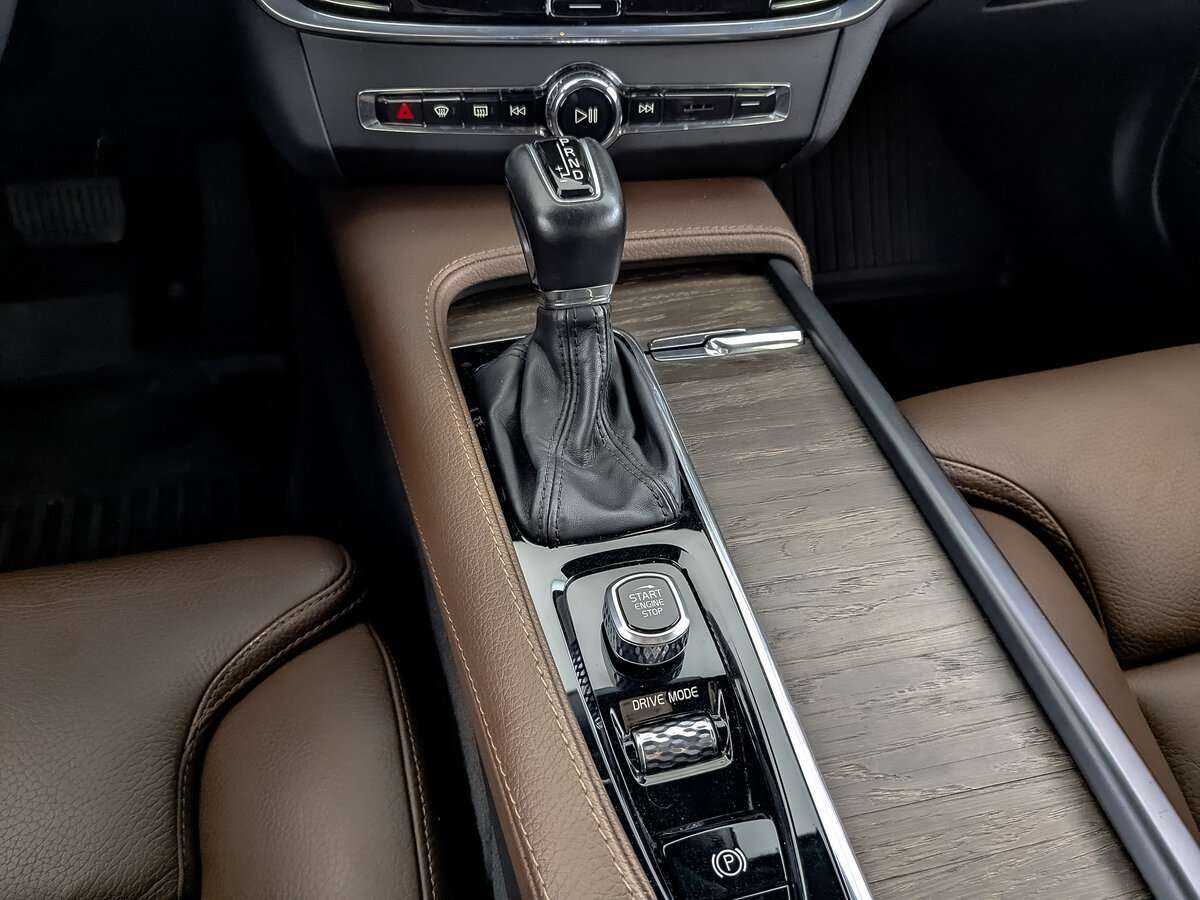 Купить Volvo V90 с пробегом. Фото: #21