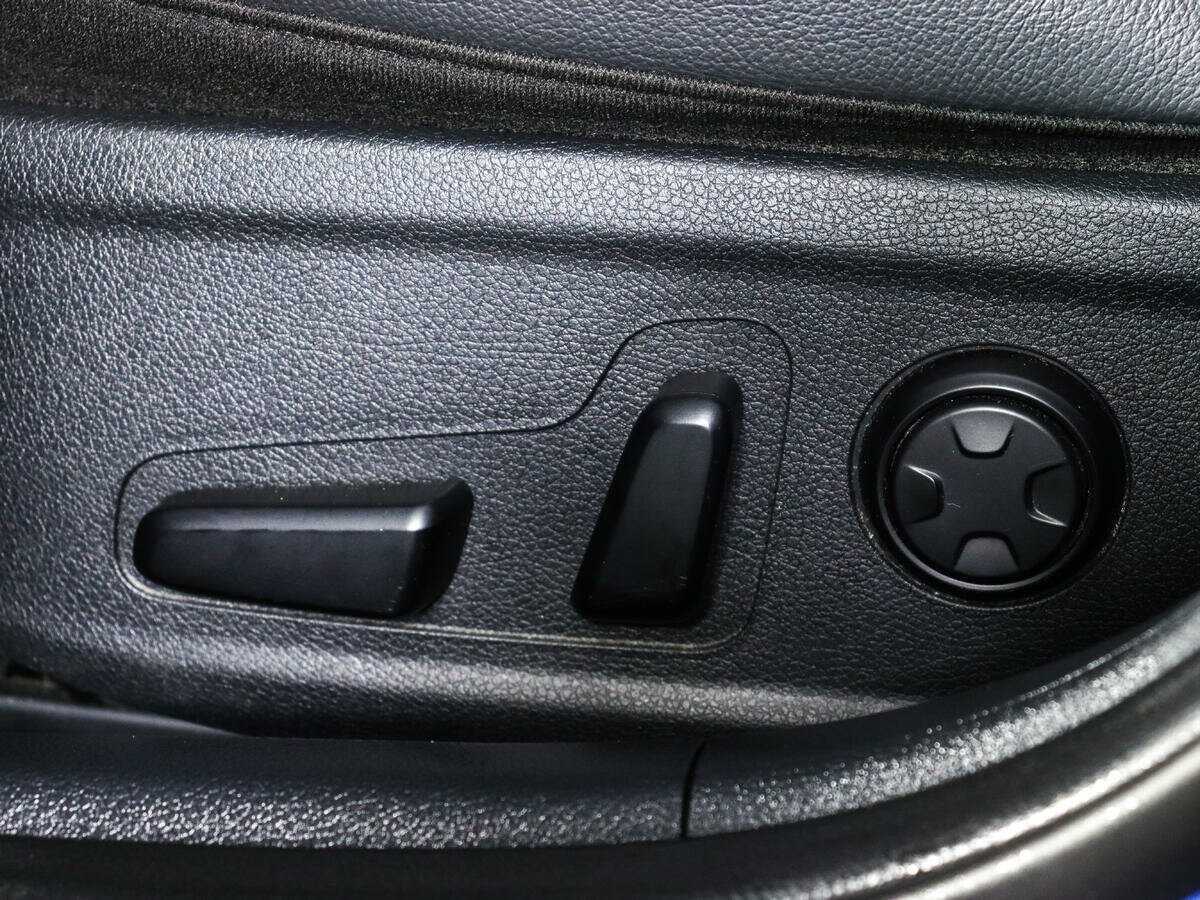 Купить Kia Stinger с пробегом. Фото: #18