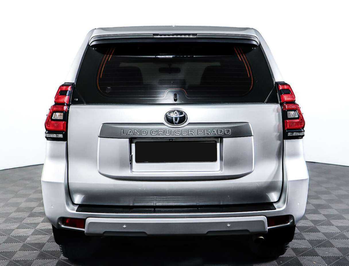 Купить Toyota Land Cruiser Prado с пробегом. Фото: #5