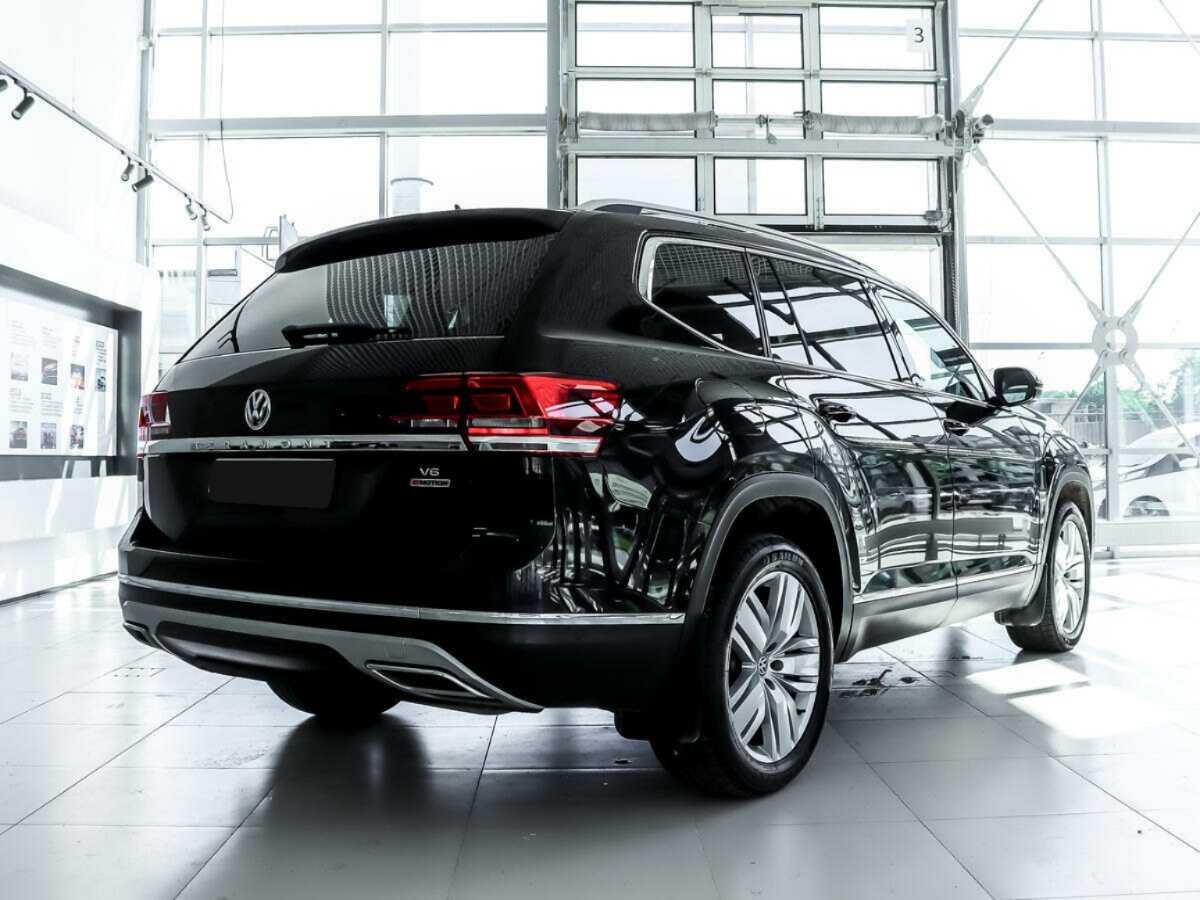 Купить Volkswagen Teramont с пробегом. Фото: #4