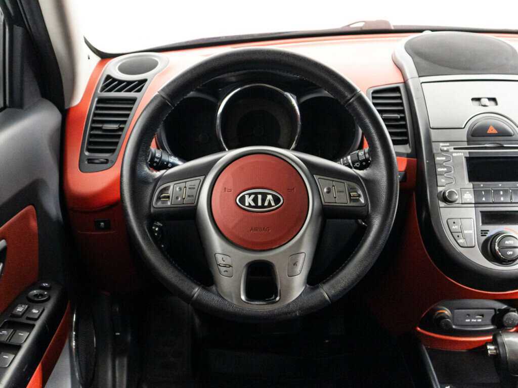 Купить Kia Soul с пробегом. Фото: #17