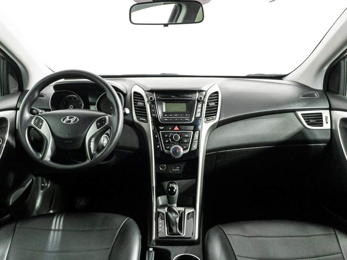 Купить Hyundai i30 с пробегом. Фото: #12