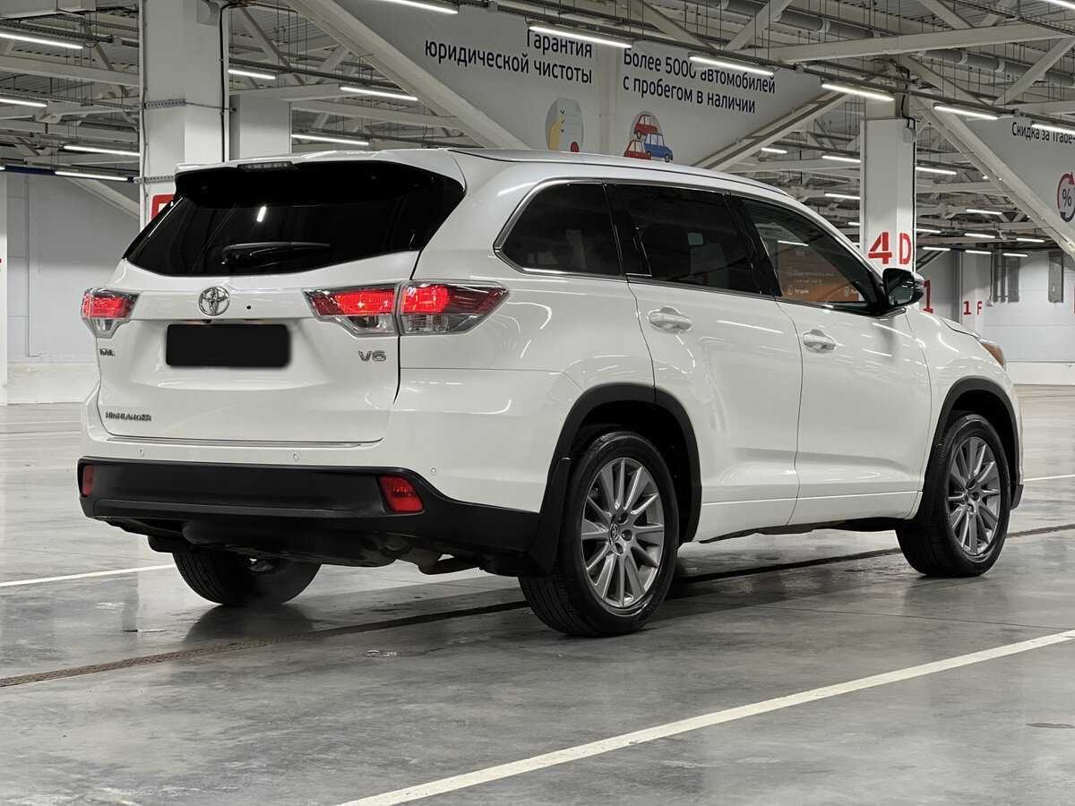 Купить Toyota Highlander с пробегом. Фото: #4