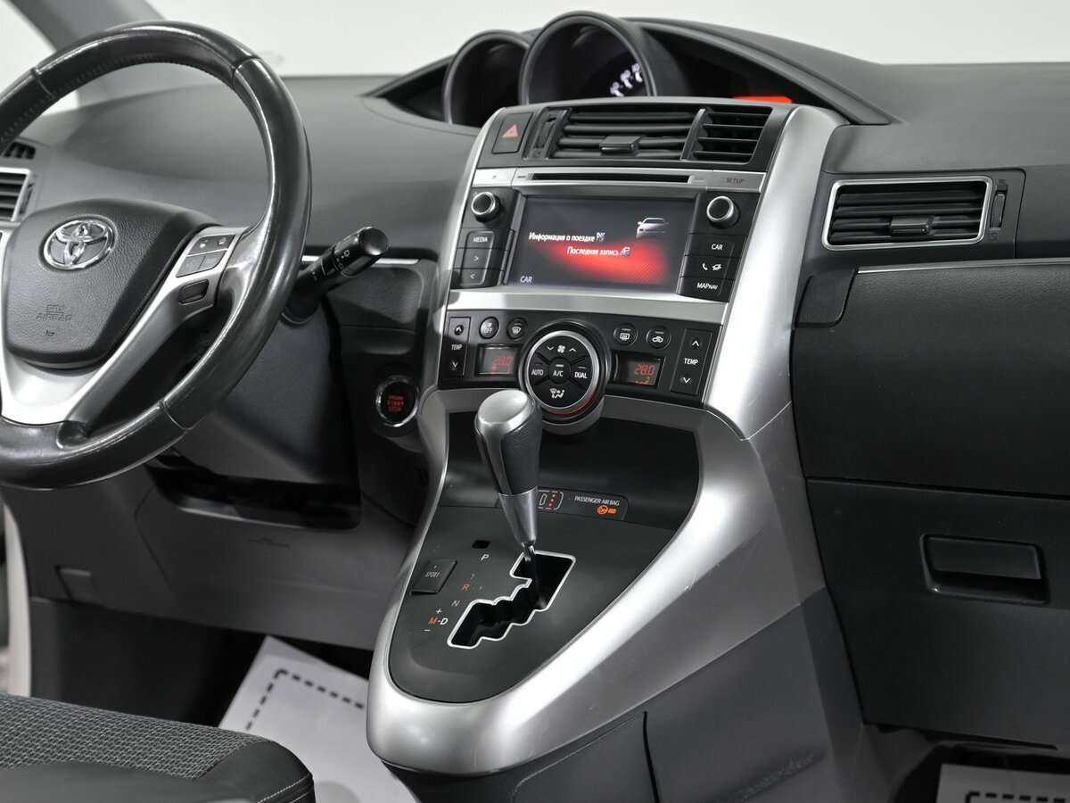 Купить Toyota Verso с пробегом. Фото: #12