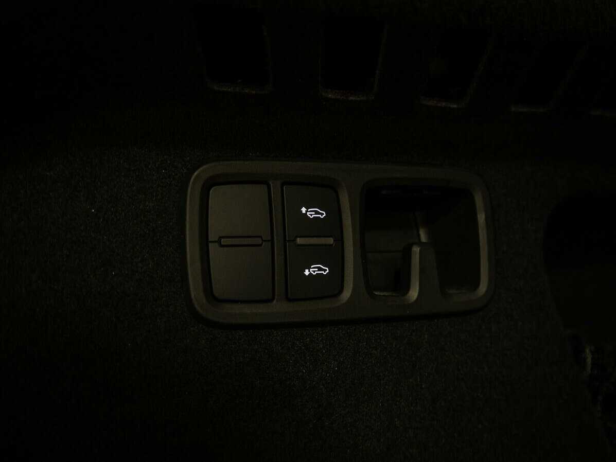 Купить Audi Q8 с пробегом. Фото: #15