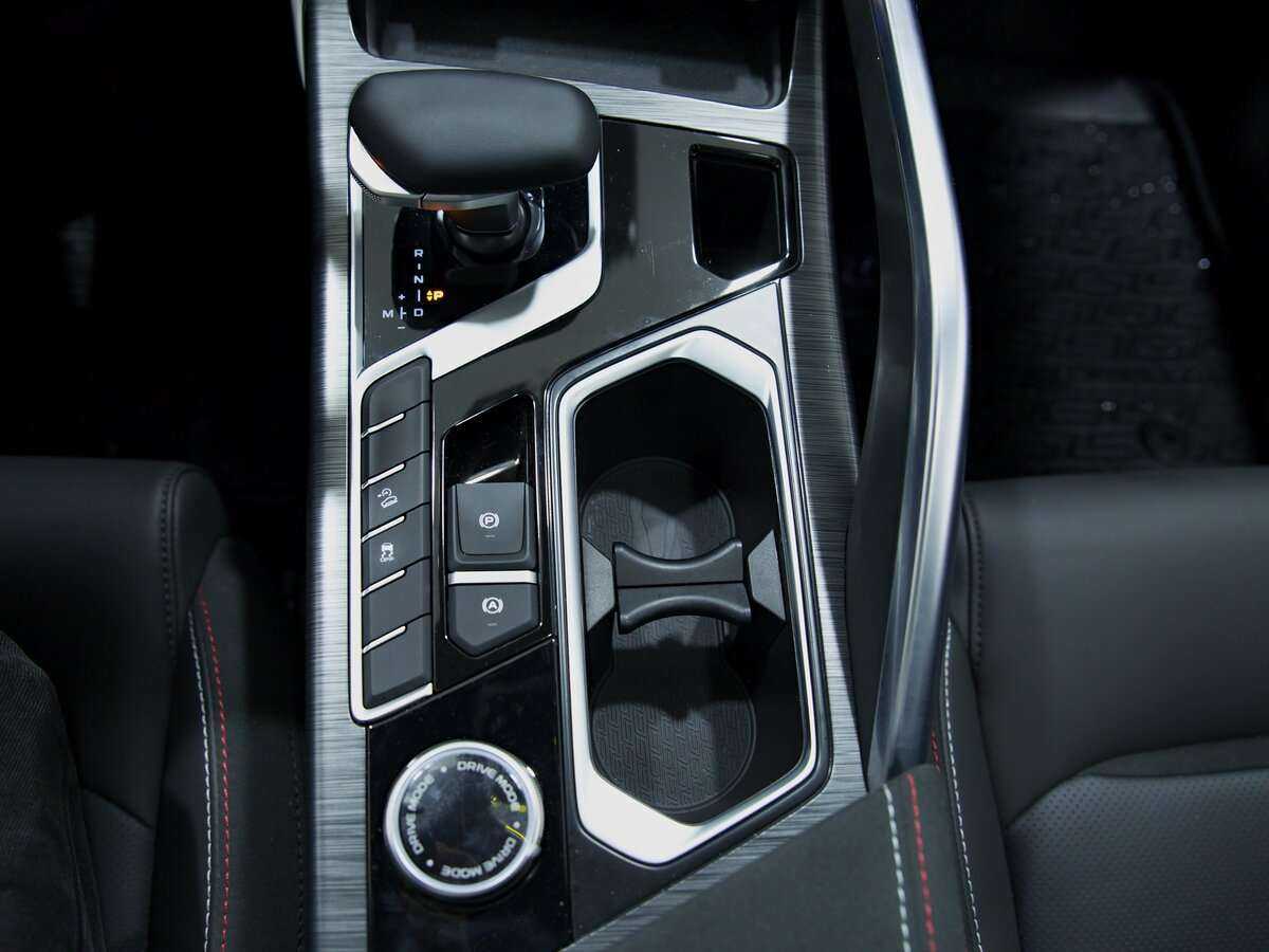 Купить Geely Tugella с пробегом. Фото: #9