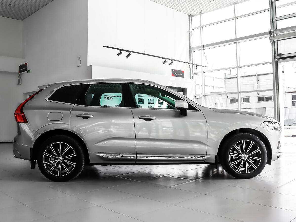 Купить Volvo XC60 с пробегом. Фото: #1