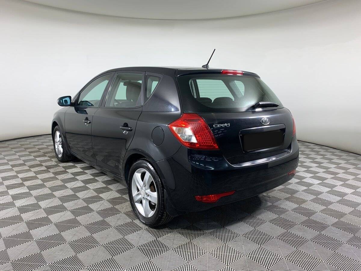 Купить Kia Ceed с пробегом. Фото: #6