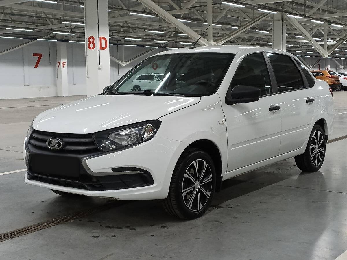 Купить Lada (ВАЗ) Granta с пробегом. Посмотреть фото