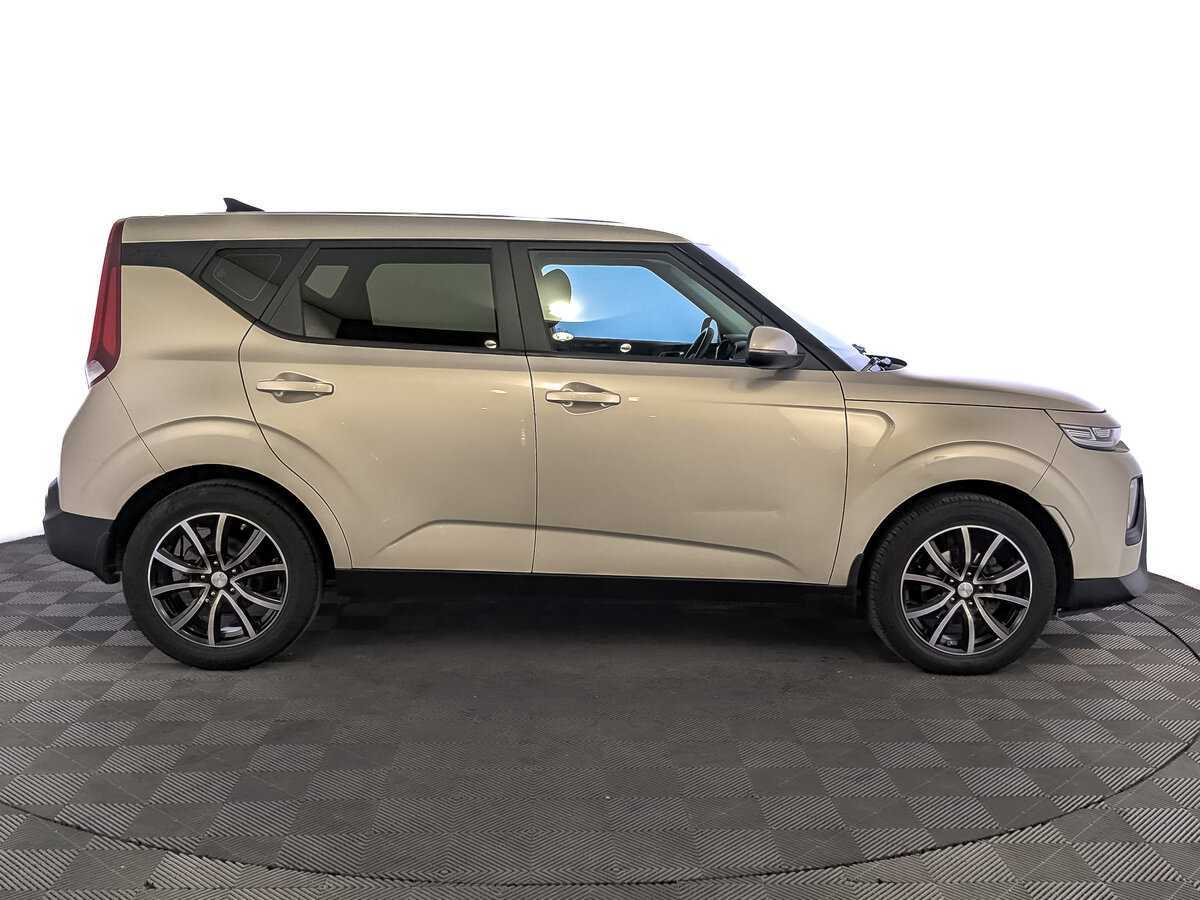 Купить Kia Soul с пробегом. Фото: #3