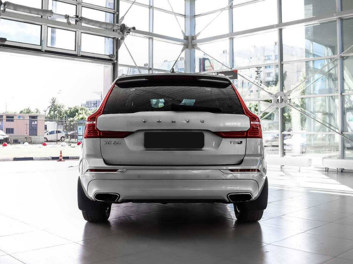 Купить Volvo XC60 с пробегом. Фото: #3