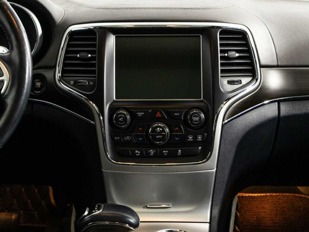 Купить Jeep Grand Cherokee с пробегом. Фото: #13