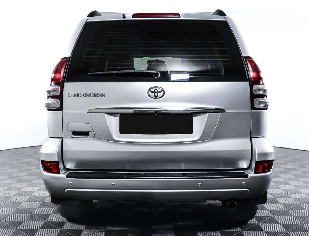 Купить Toyota Land Cruiser Prado с пробегом. Фото: #4