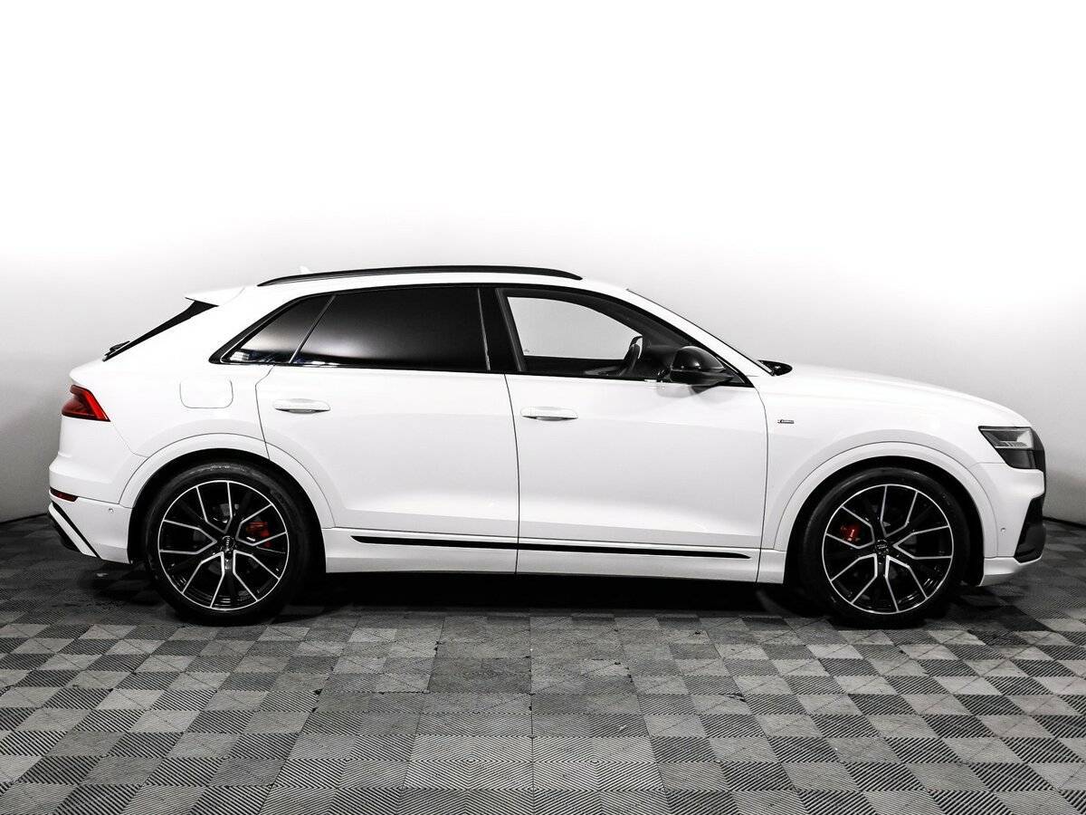 Купить Audi Q8 с пробегом. Фото: #3