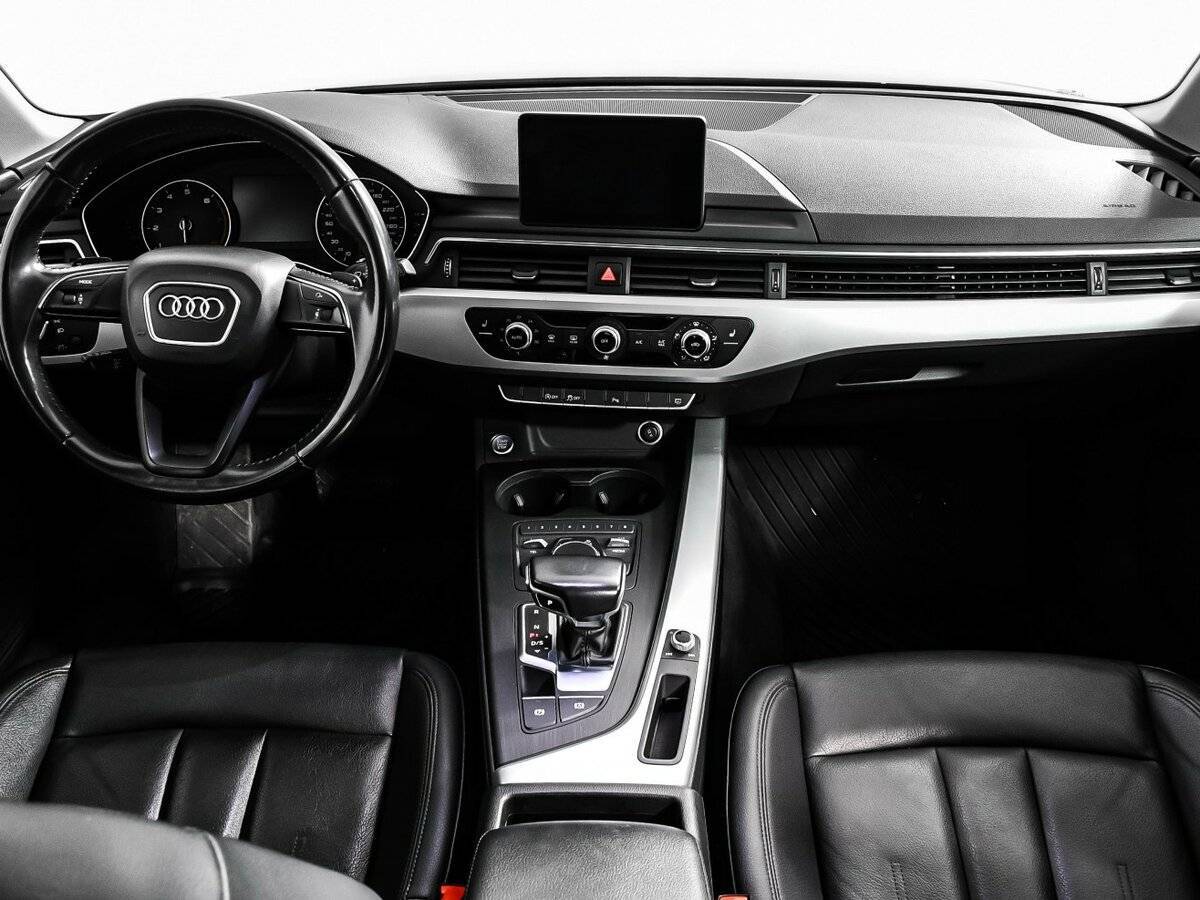 Купить Audi A4 с пробегом. Фото: #10