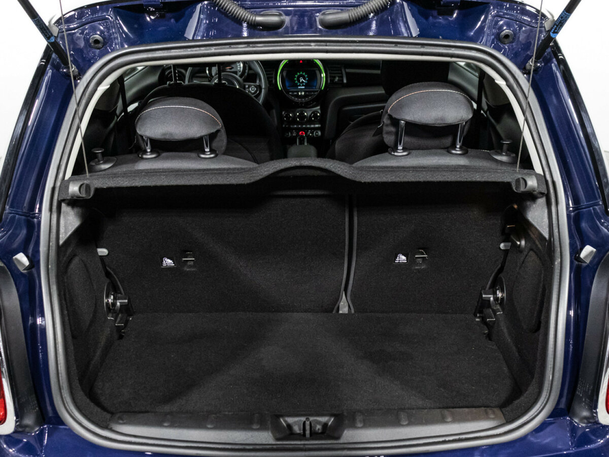 Купить Mini Hatch с пробегом. Фото: #16