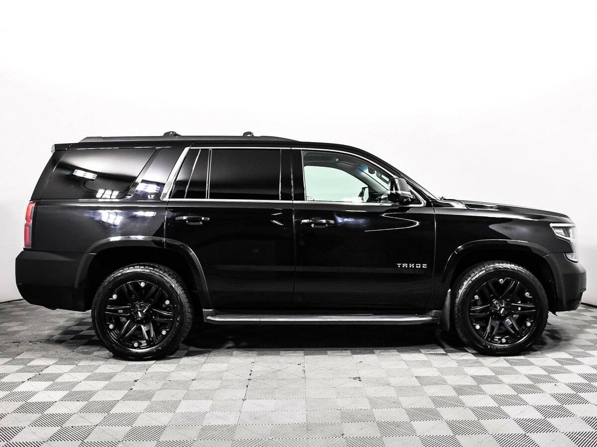 Купить Chevrolet Tahoe с пробегом. Фото: #3