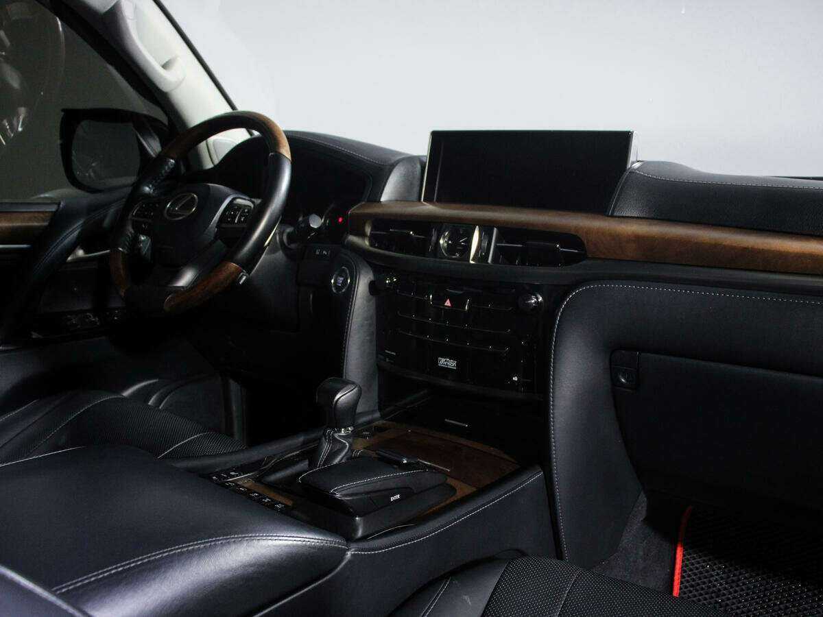 Купить Lexus LX с пробегом. Фото: #8