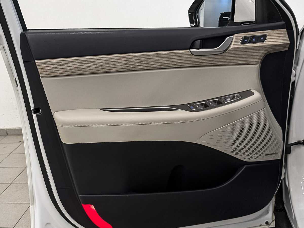 Купить Hyundai Palisade с пробегом. Фото: #18