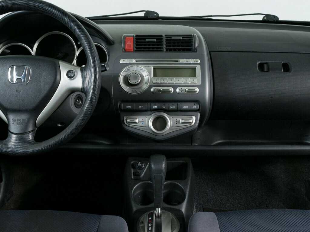 Купить Honda Jazz с пробегом. Фото: #9