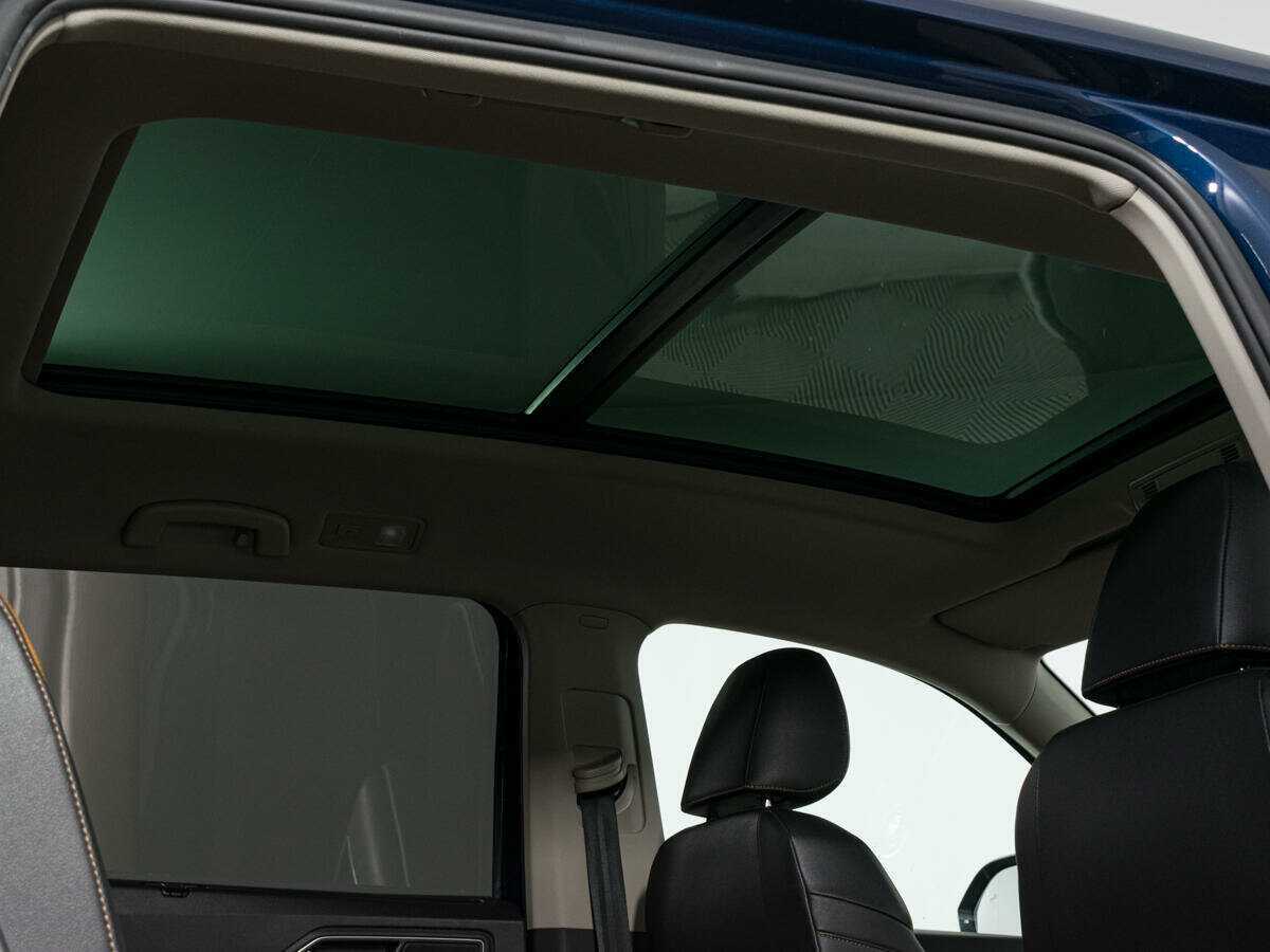 Купить Volkswagen Teramont с пробегом. Фото: #10