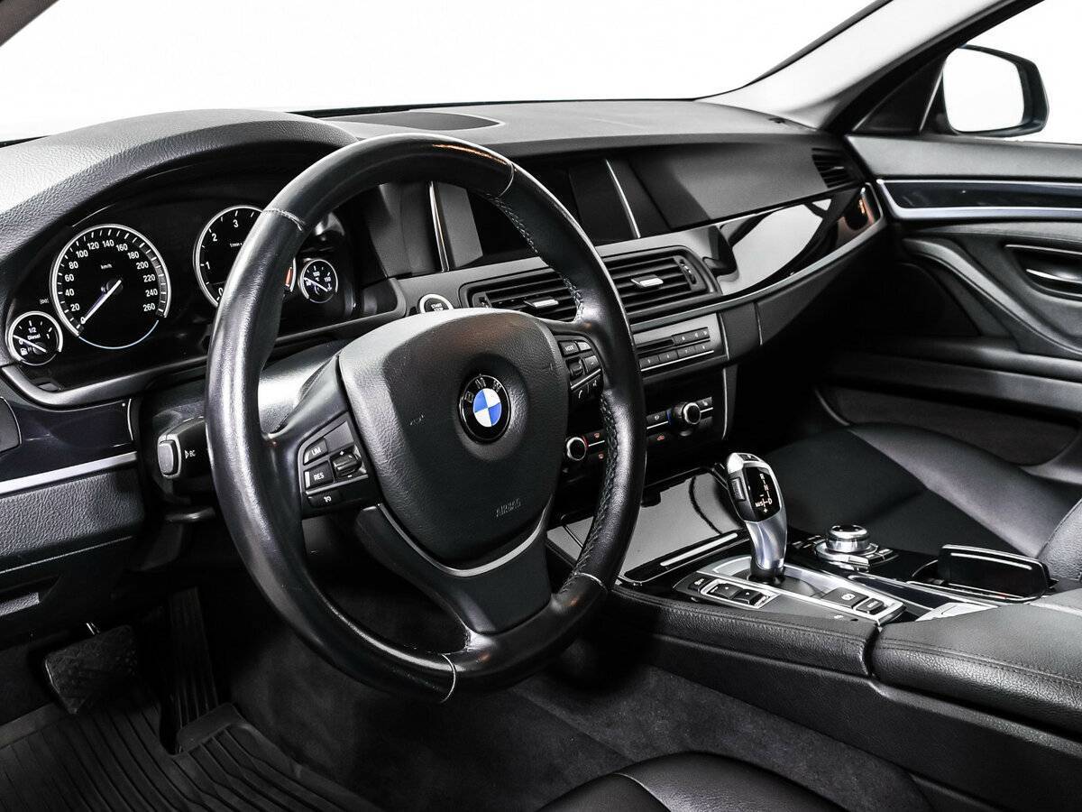 Купить BMW 5 серии с пробегом. Фото: #11