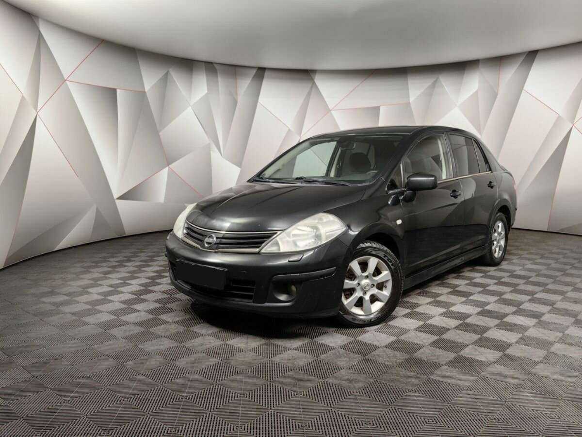 Купить Nissan Tiida с пробегом. Фото: #0
