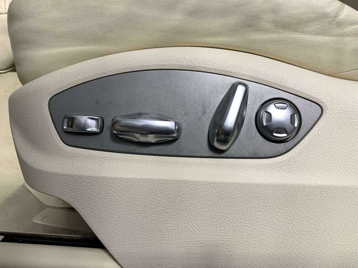 Купить Porsche Cayenne с пробегом. Фото: #17