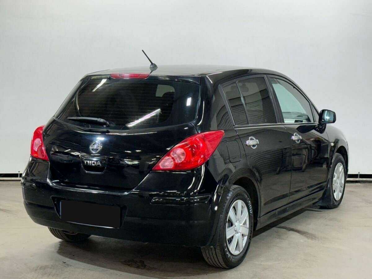 Купить Nissan Tiida с пробегом. Фото: #4