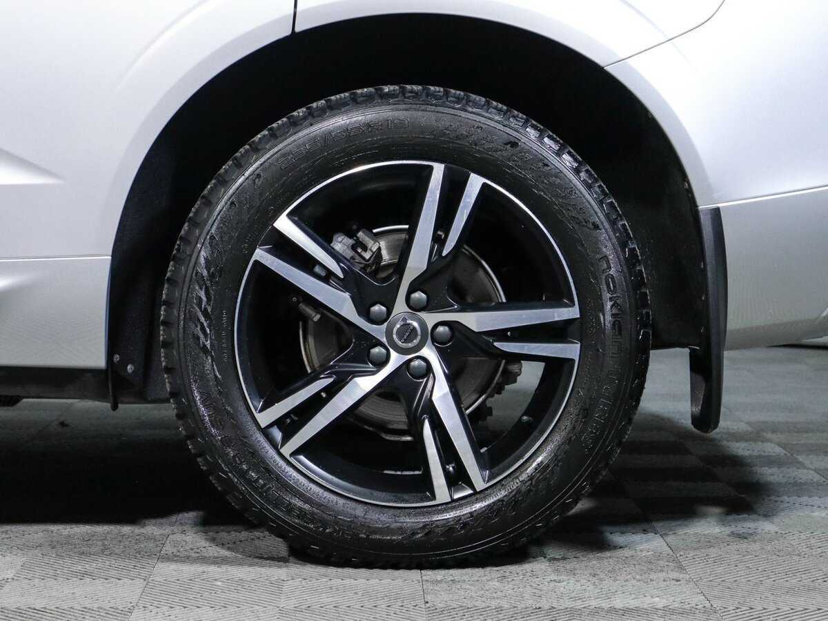 Купить Volvo XC60 с пробегом. Фото: #11