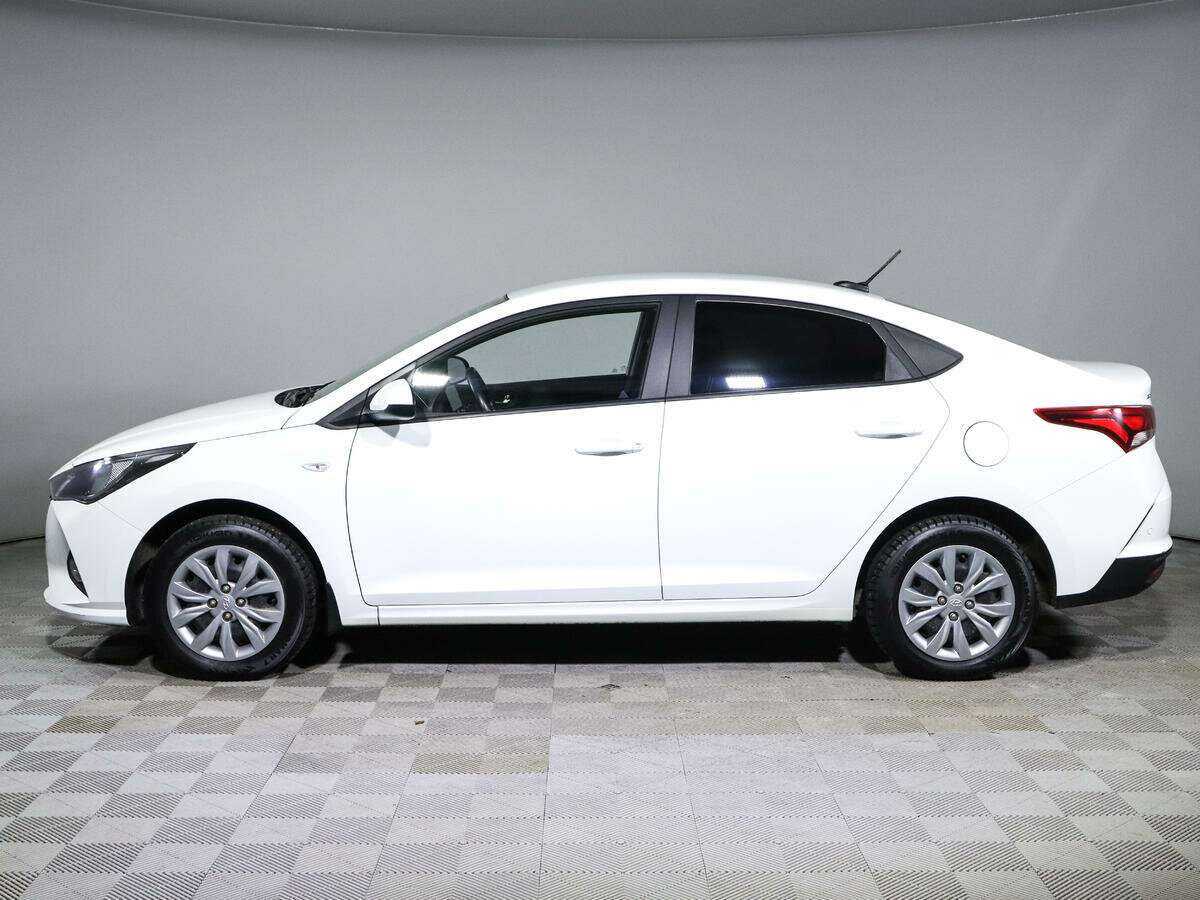 Купить Hyundai Solaris с пробегом. Фото: #6