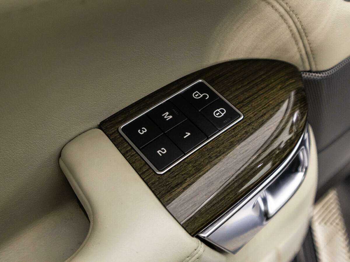 Купить Land Rover Range Rover Sport с пробегом. Фото: #16