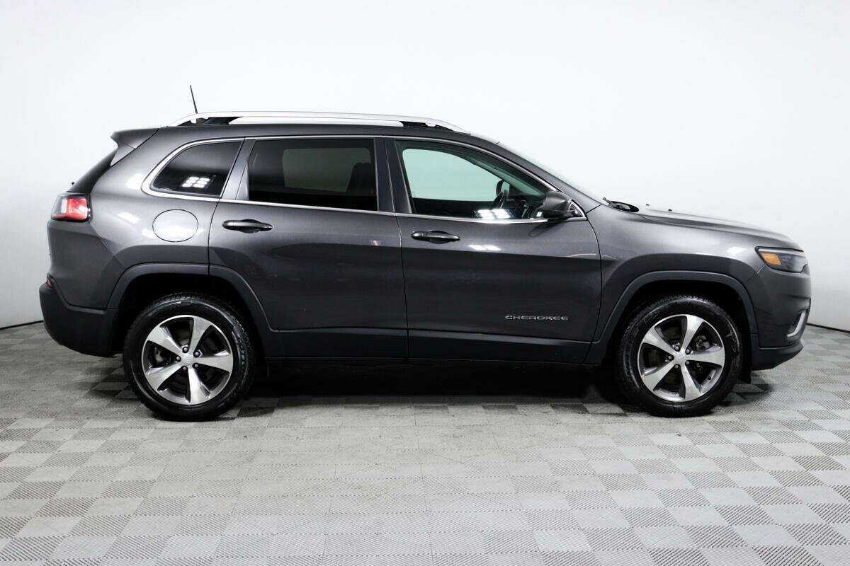 Купить Jeep Cherokee с пробегом. Фото: #3