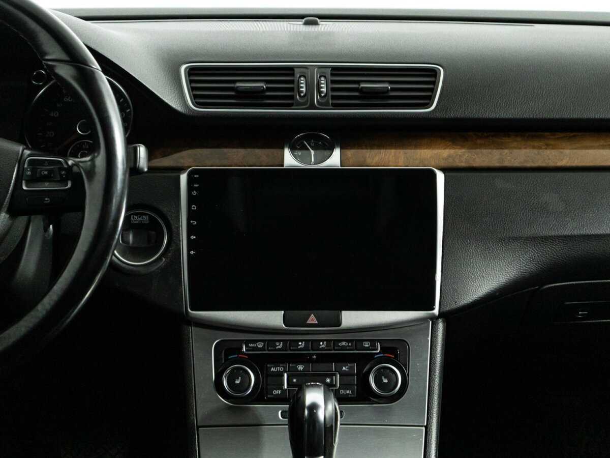 Купить Volkswagen Passat CC с пробегом. Фото: #13