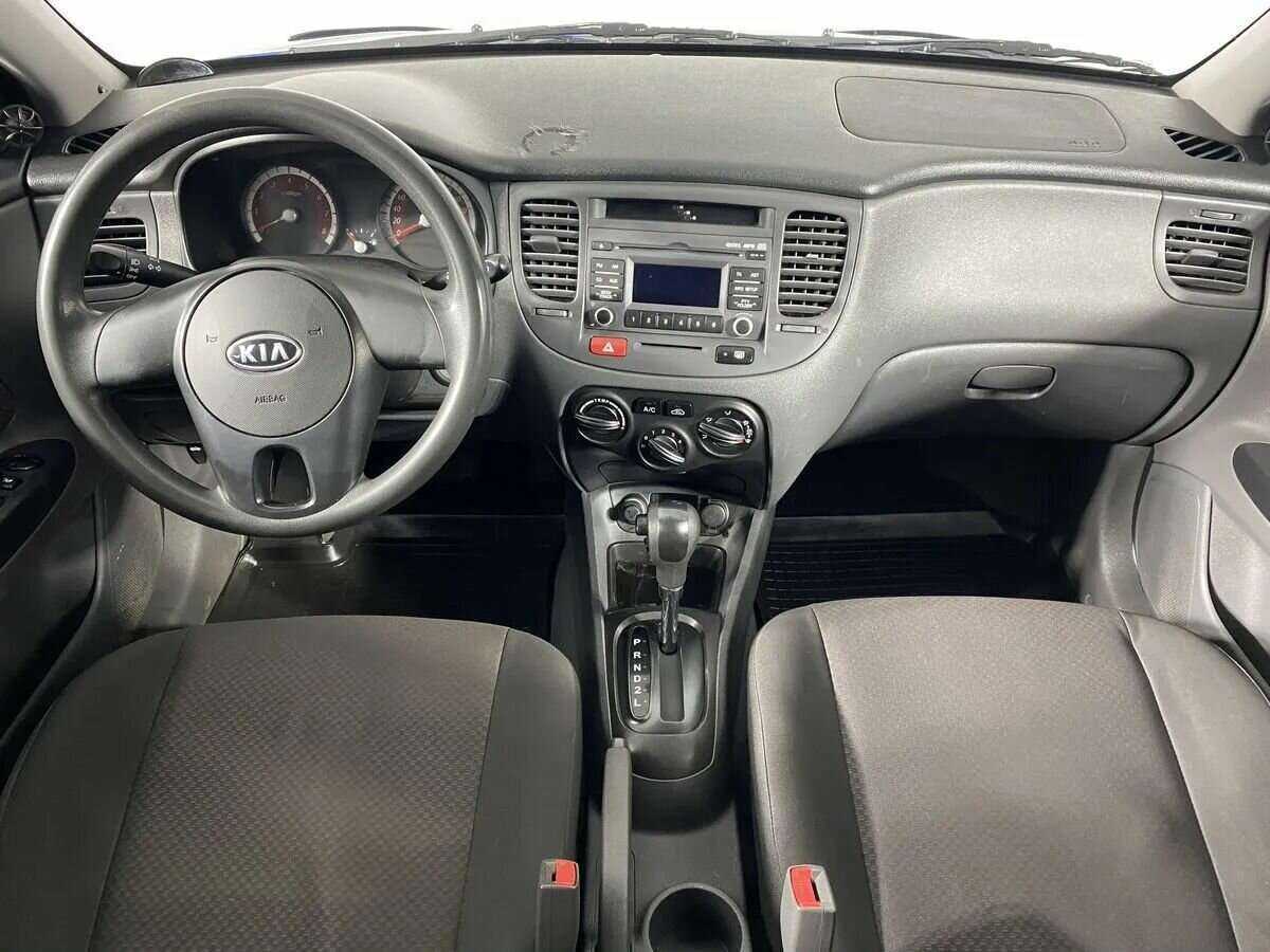Купить Kia Rio с пробегом. Фото: #9