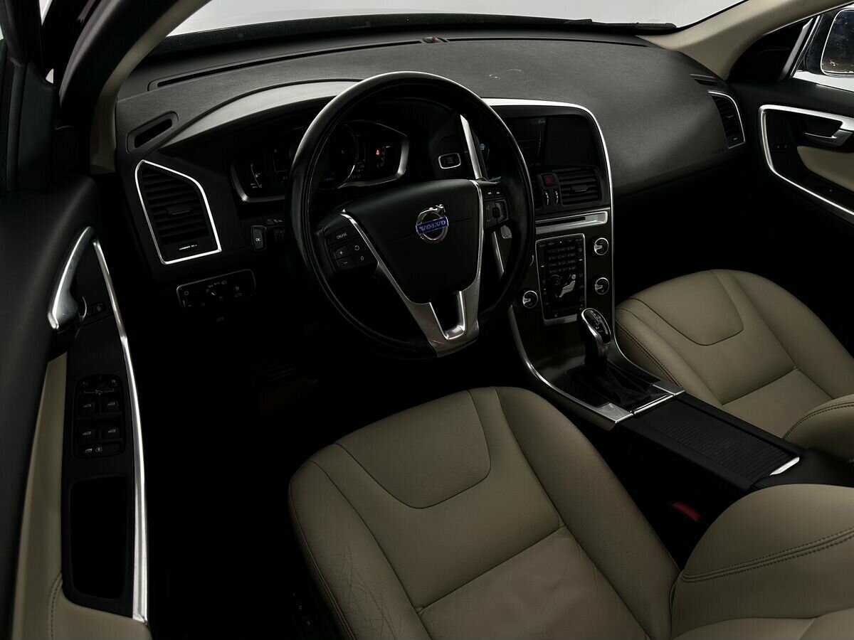 Купить Volvo XC60 с пробегом. Фото: #6