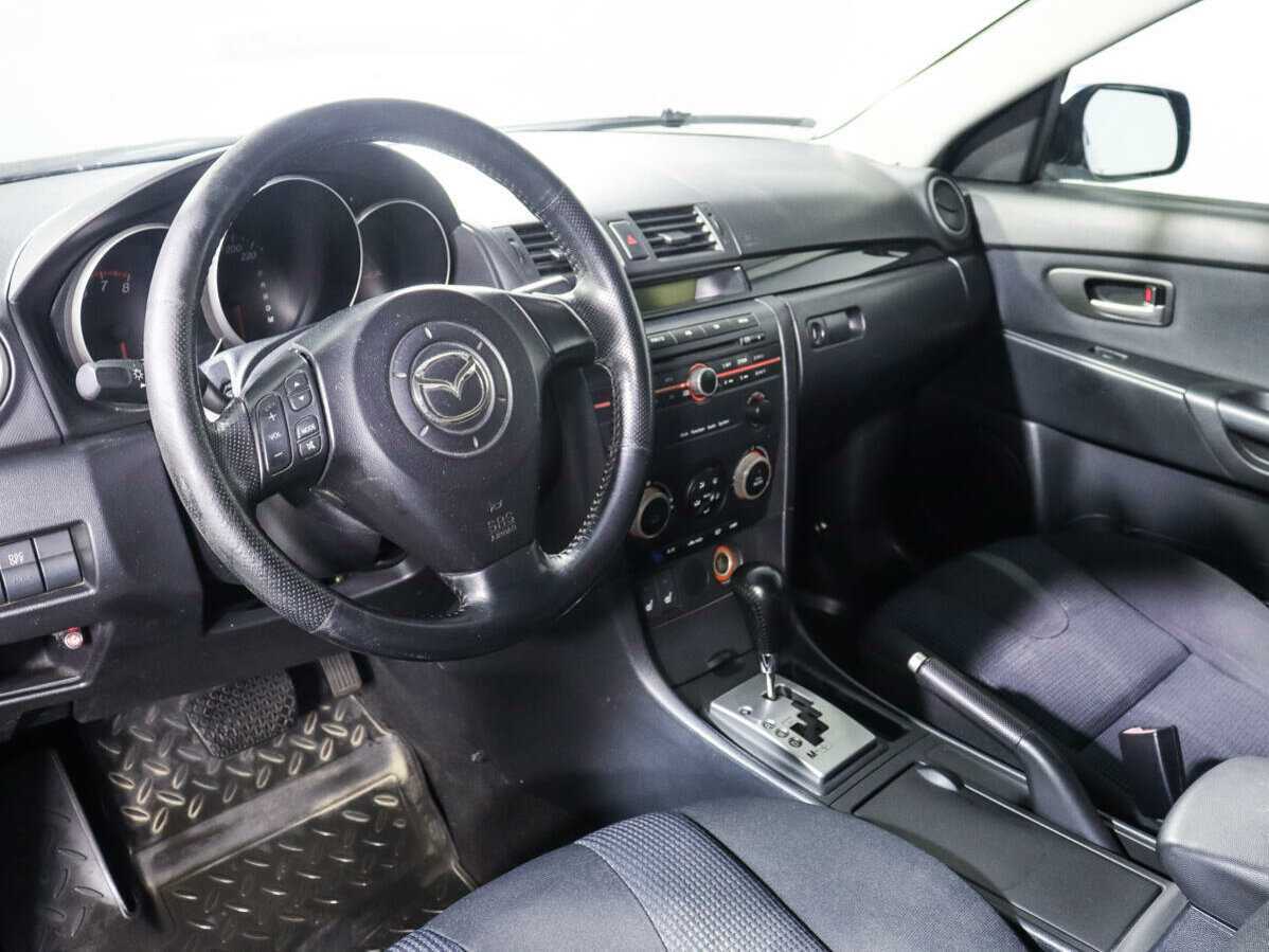 Купить Mazda 3 с пробегом. Фото: #11