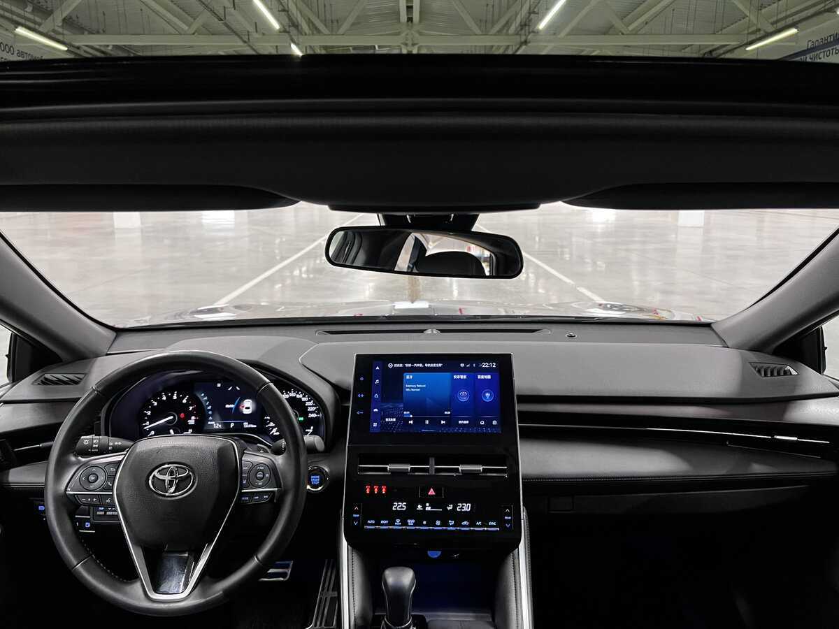 Купить Toyota Avalon с пробегом. Фото: #13