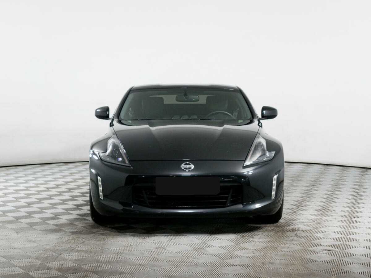 Купить Nissan 370Z с пробегом. Фото: #1