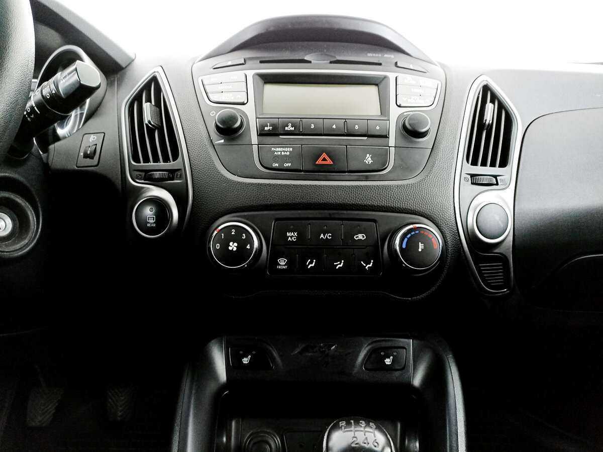 Купить Hyundai ix35 с пробегом. Фото: #12
