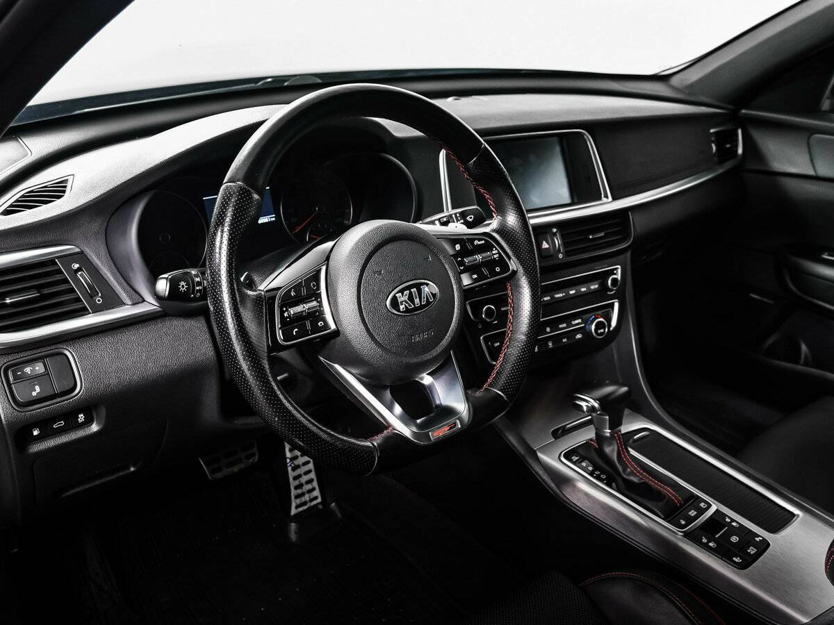Купить Kia Optima с пробегом. Фото: #12