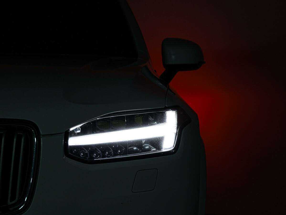 Купить Volvo XC90 с пробегом. Фото: #26