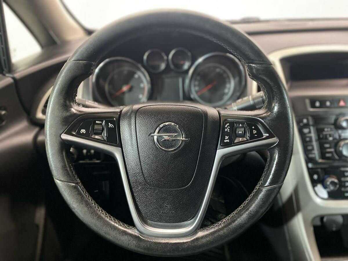 Купить Opel Astra с пробегом. Фото: #11