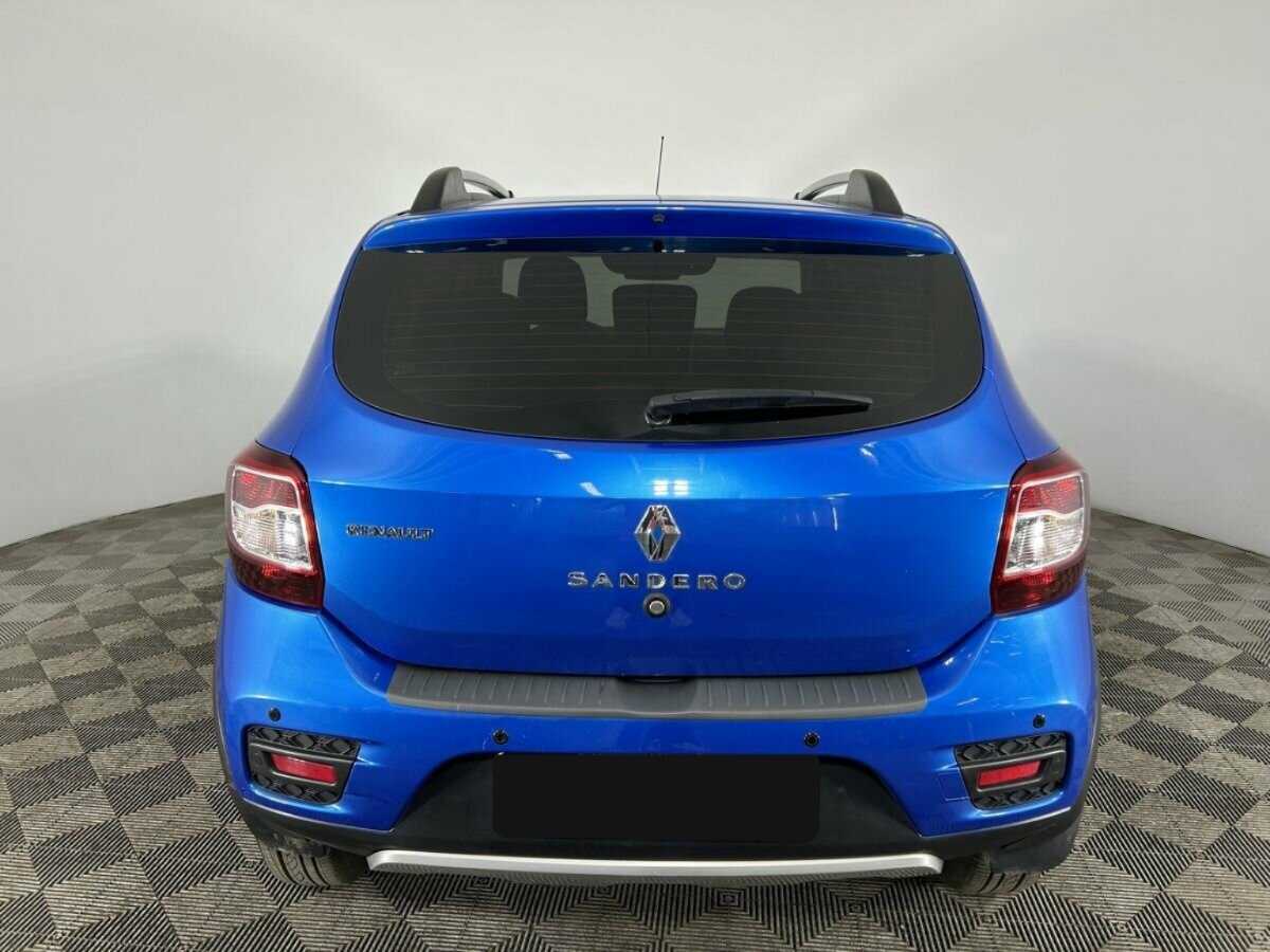 Купить Renault Sandero с пробегом. Фото: #2